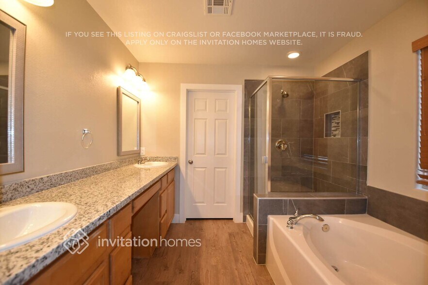 Building Photo - 3549 Tertulia Ave