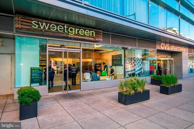 Building Photo - 1155 23rd St NW