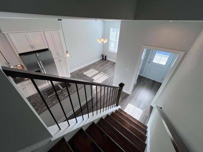 Building Photo - 6800 Milligan Way