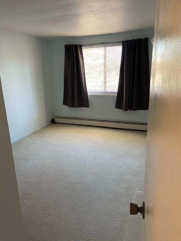 Building Photo - 1 Lancelot Court