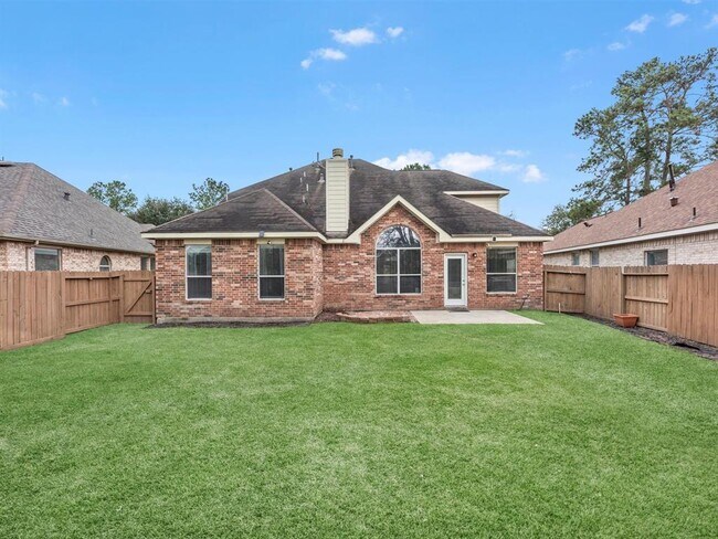 Building Photo - 25553 Oakhurst Forest Dr