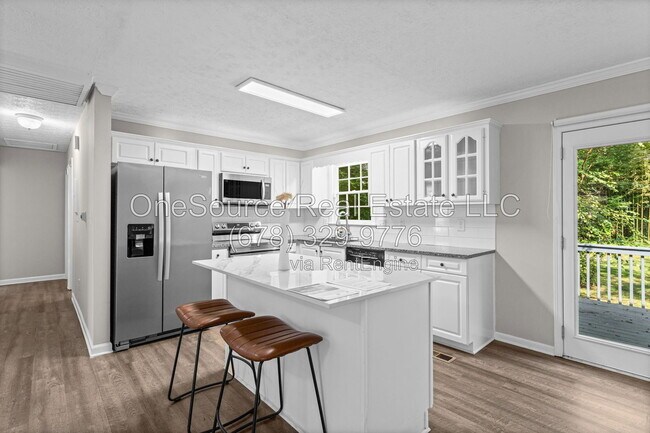 Building Photo - 1013 Shady Ln