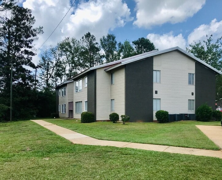 Interior Photo - Camellia Court Apartments