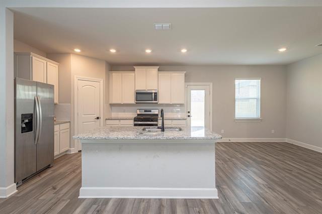 Building Photo - 805 Jackel Dr