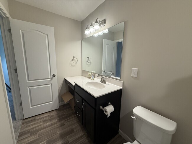 Building Photo - 6964 Briarcliff Ct