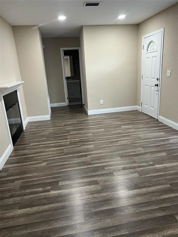 Building Photo - 8010 Woodvine Pl