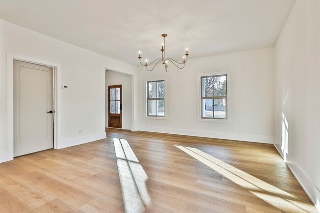 Building Photo - New Construction Rental WALKABLE to Downtown Senoia!