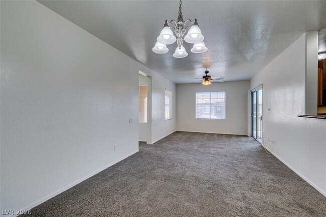 Building Photo - 6868 Sky Pointe Dr