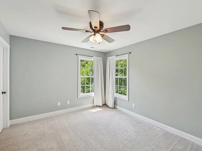 Building Photo - 11616 Leesville Rd