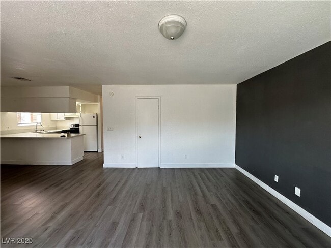 Building Photo - 6966 Issac Ave
