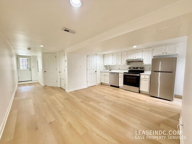 Building Photo - 29 T St NW