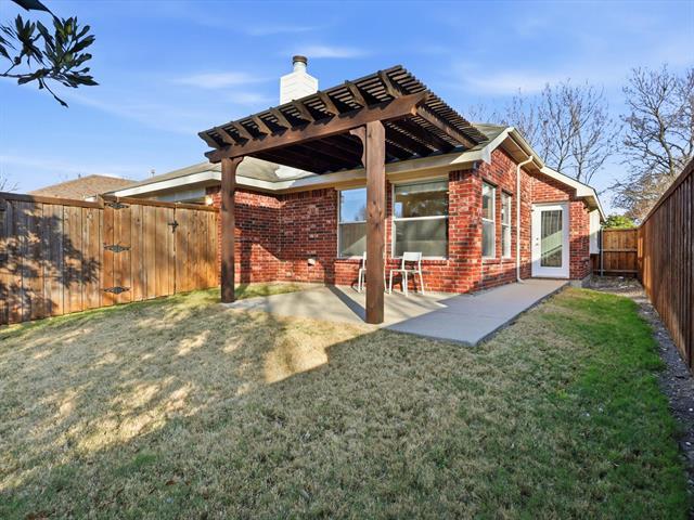 Building Photo - 11217 Clover Knoll Dr