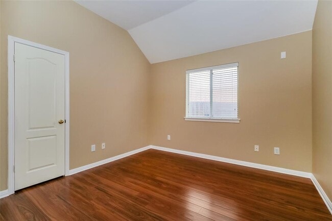 Building Photo - 13309 Glacier Falls Ct