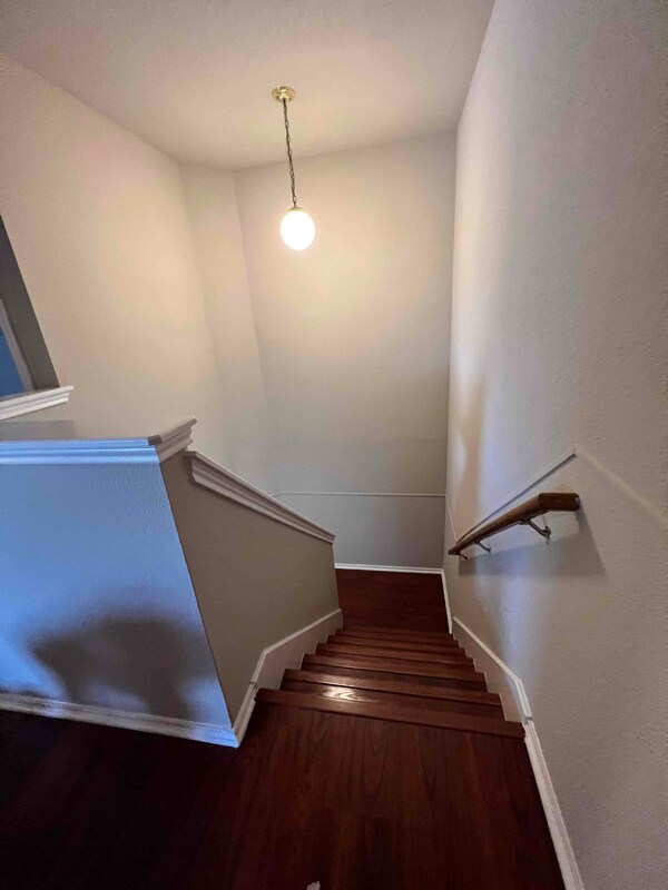 Building Photo - 1000 Laurelleaf Dr