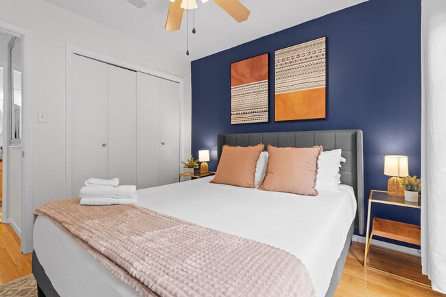 Building Photo - 708 S 1st St