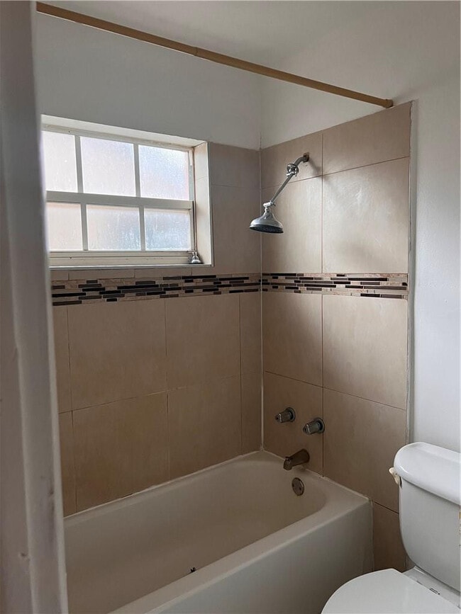 Building Photo - 5201 SW 19th St