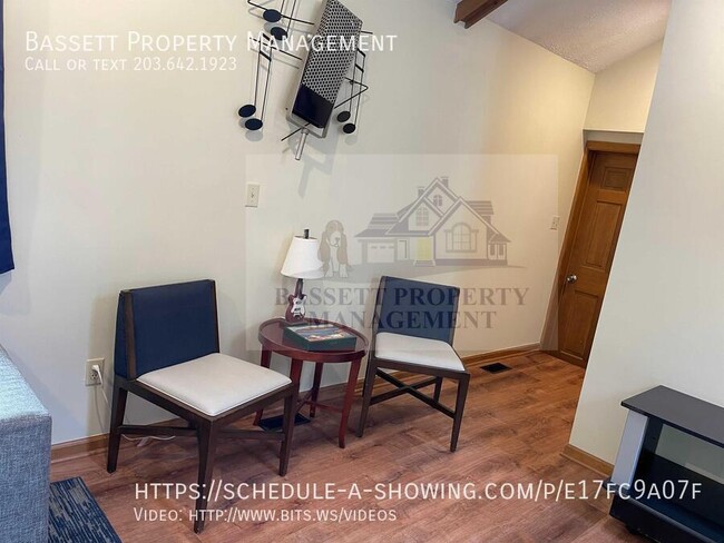 Building Photo - 3320 Dixwell Ave