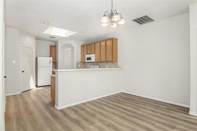 Building Photo - 14541 Little Anne Dr