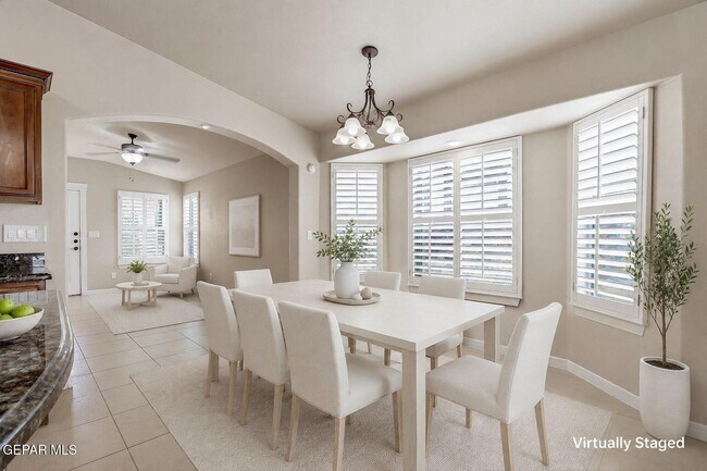 Building Photo - 14124 Honey Point Dr