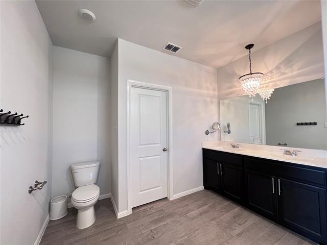 Building Photo - 617 Blacktail Dr