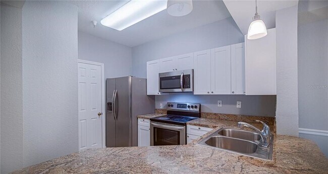 Building Photo - 3701 Castle Pines Ln