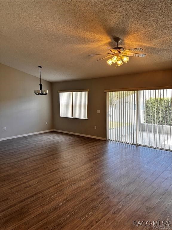 Building Photo - 5220 W Mountainview Cir