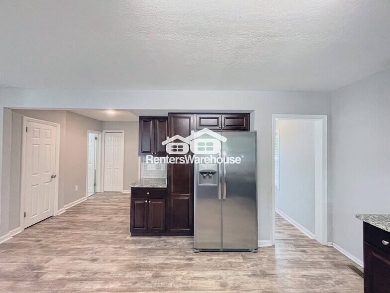 Building Photo - 3508 Creig St