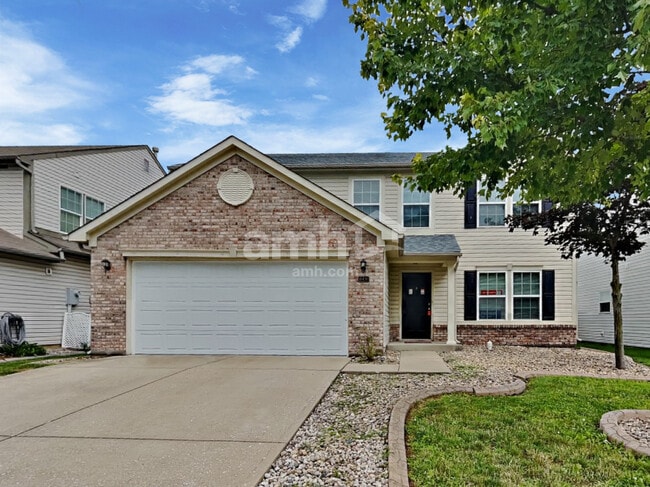 Building Photo - 10430 Wintergreen Way