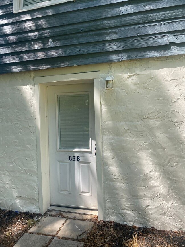 Primary Photo - South Asheville Apartment. 1 Bedroom/1 Bat...