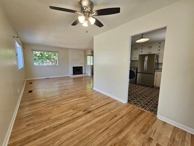 Building Photo - Charming 3-Bedroom Home Across from UCCS –...