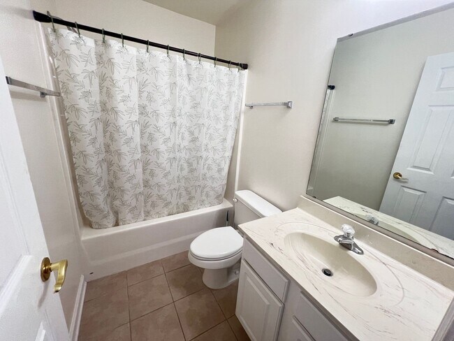 Building Photo - Beautiful Four Bedroom, 2.5 Bath Home, plus Bonus room! Now Available in Little River! Community ...