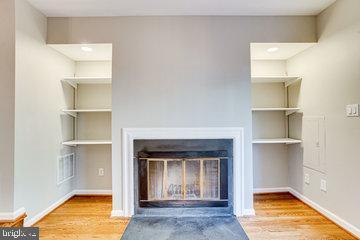 Building Photo - 418 W Glebe Rd