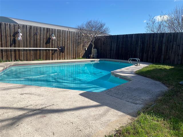 Building Photo - 1703 Baltimore Dr