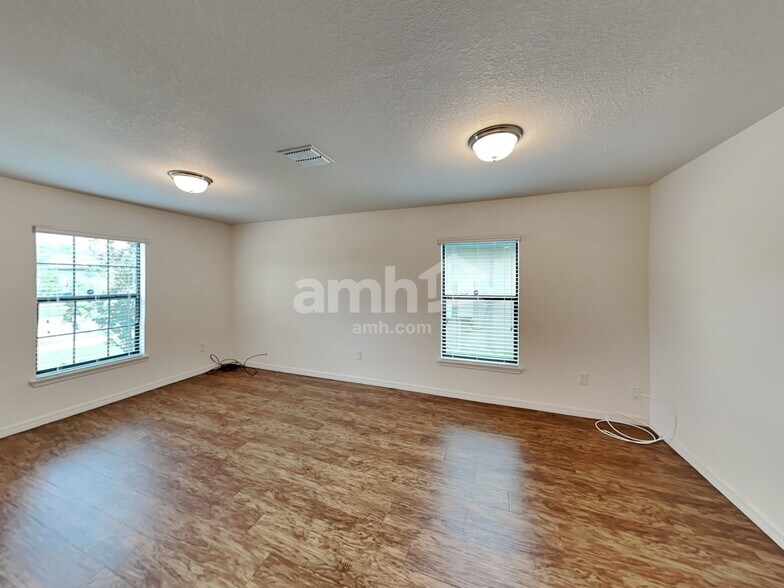 Building Photo - 619 Chatham Walk Dr
