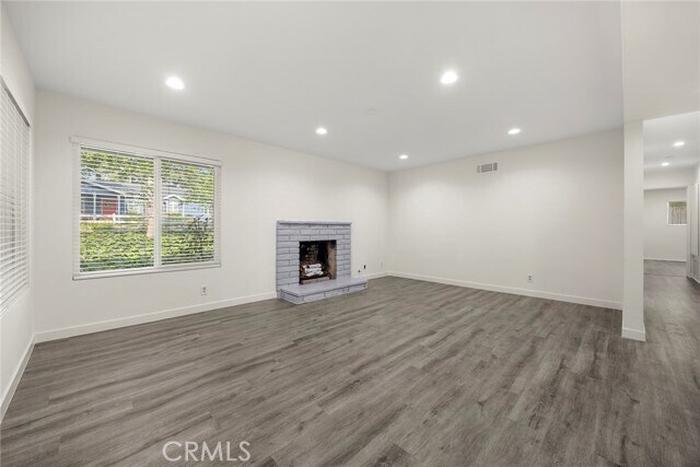 Building Photo - 369 San Juan Way