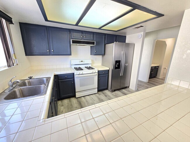 Building Photo - 2 Story 4 Bedroom House Just painted and n...