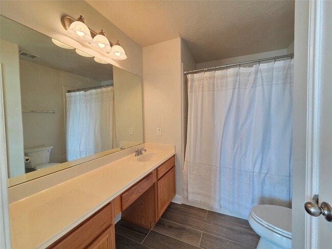 Building Photo - 10903 Windfern Lakes St