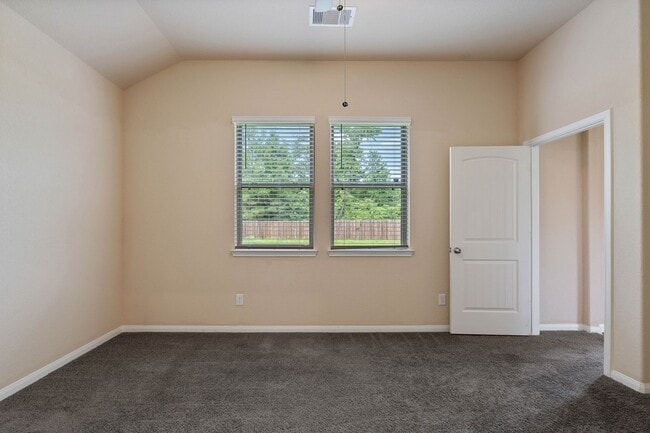 Building Photo - 11053 Patriot Ct