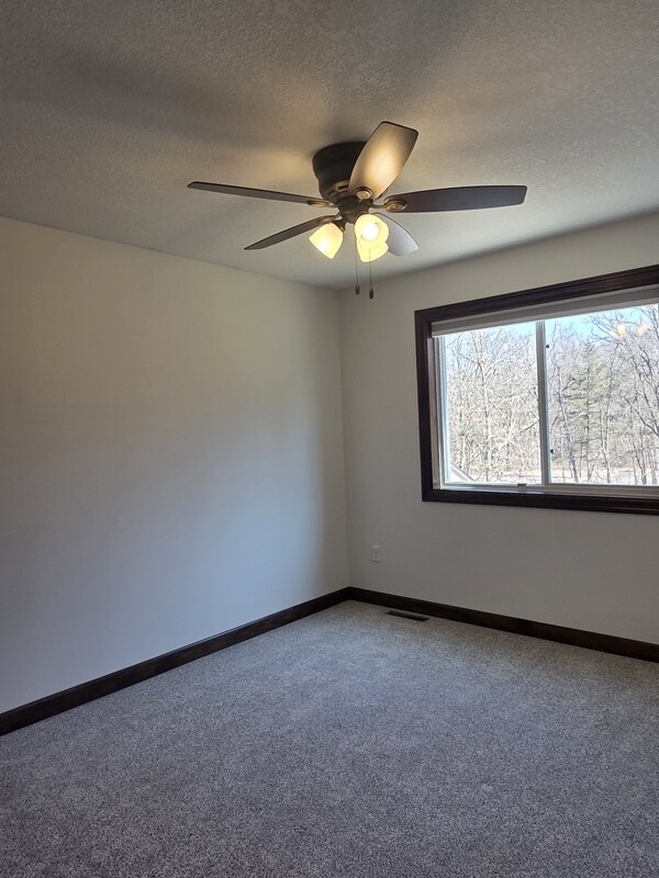 Building Photo - 8371 116th St SE