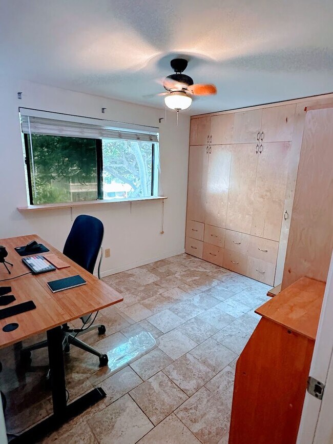 Building Photo - Kihei Shores Condo Available on 8/1/26