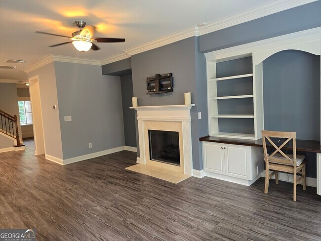 Building Photo - 2251 W Village Ln