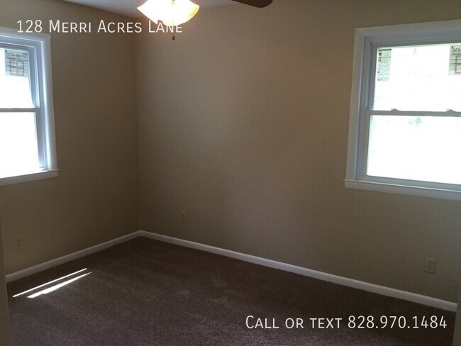Building Photo - 128 Merri Acres Ln
