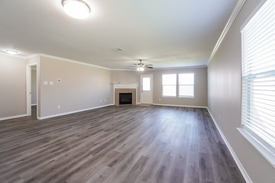 Building Photo - 1134 Desert Oasis Ln