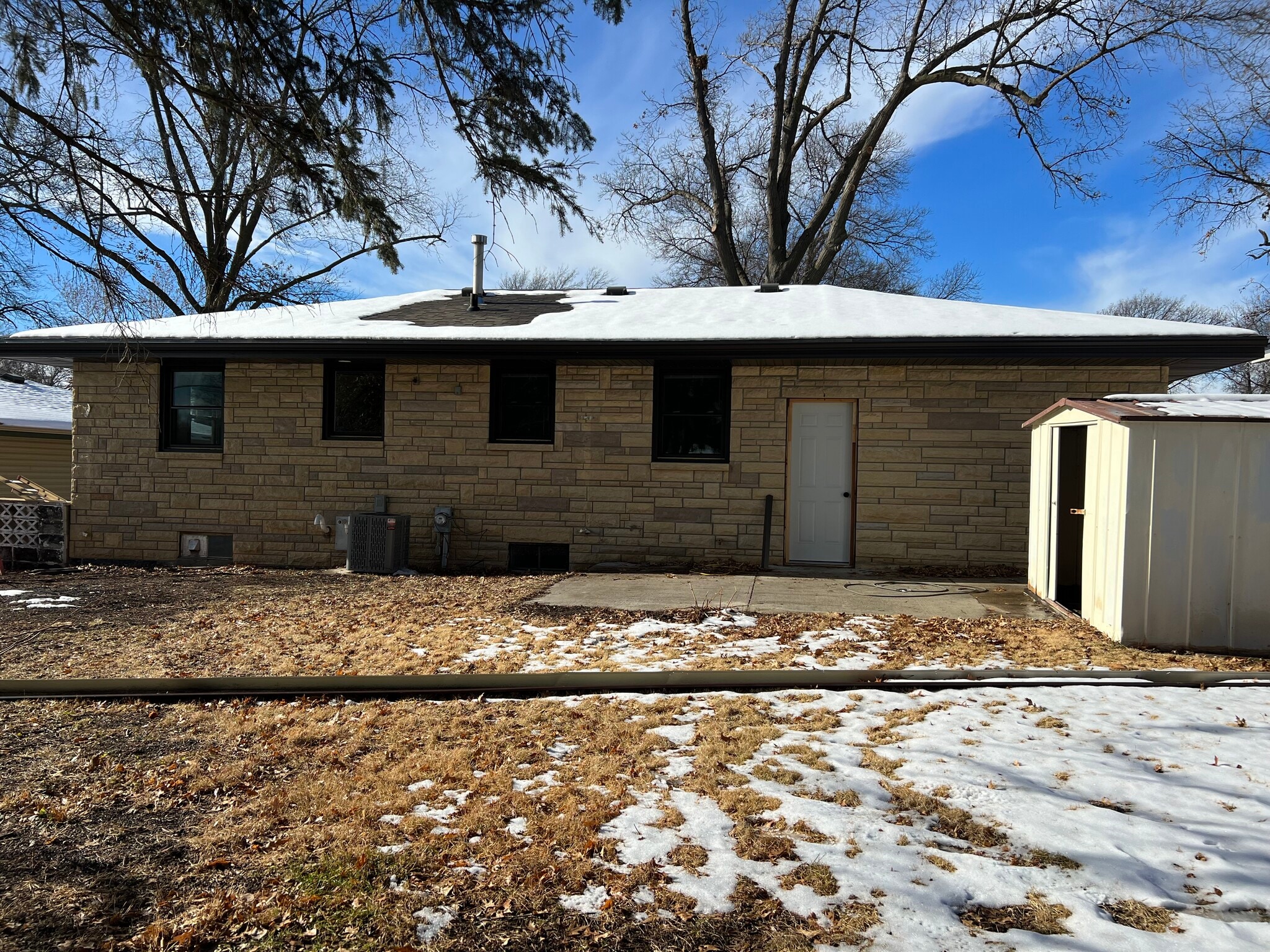 Building Photo - 4032 Worthington Ave