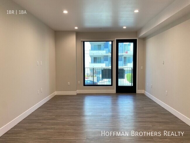 Building Photo - 5552 Bonner Ave