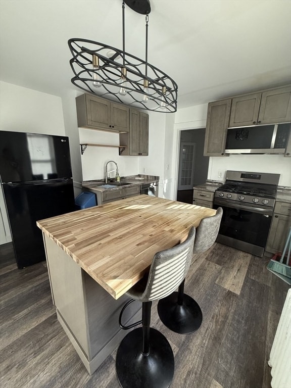 Building Photo - 65 Salisbury Rd