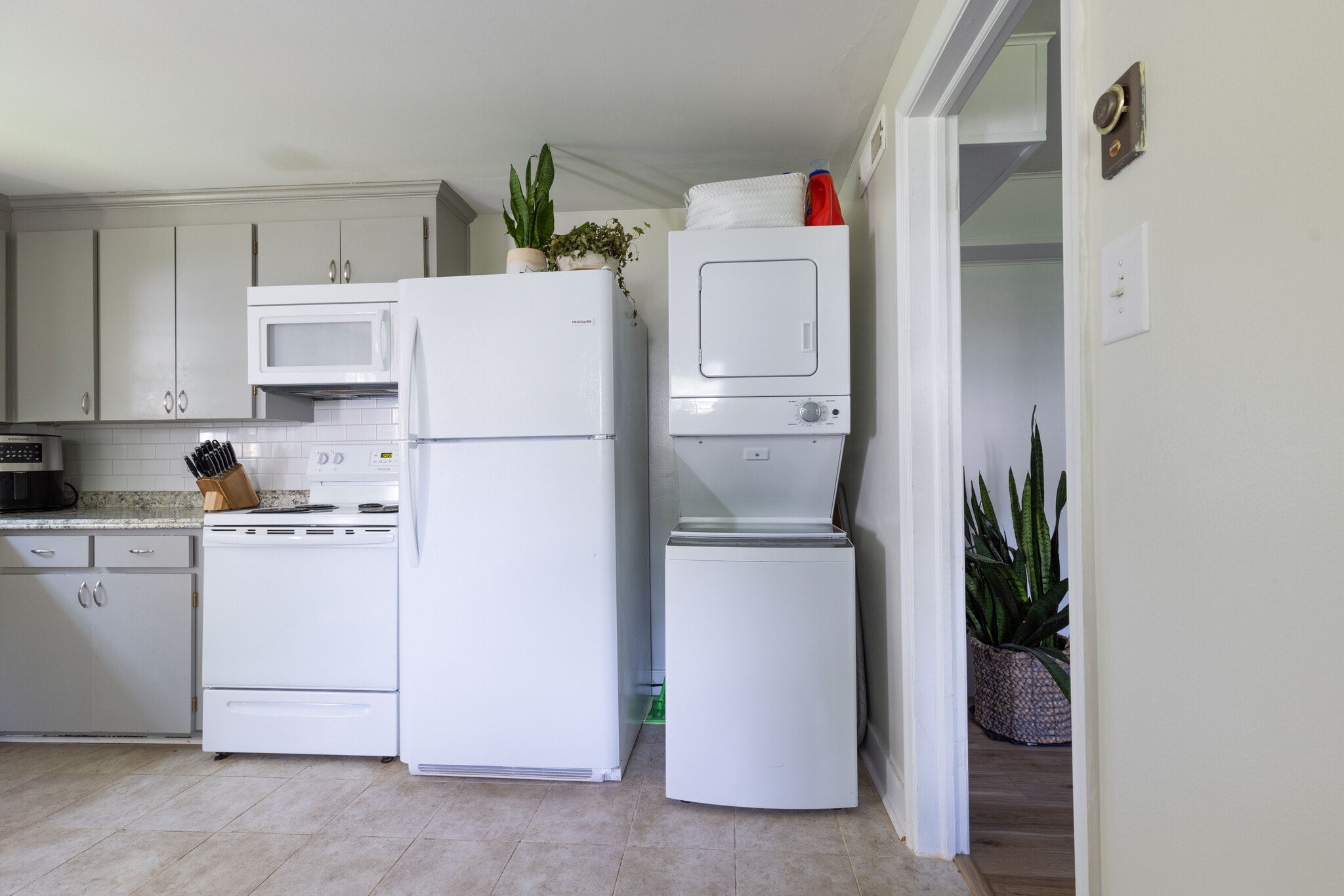 Building Photo - 204 Connecticut Ave