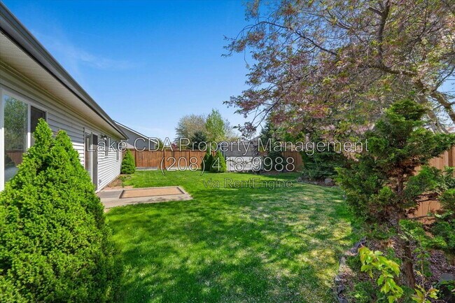Building Photo - 8920 Torrey Ln