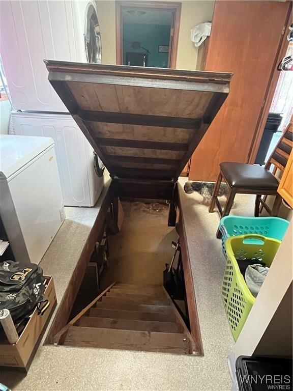 Building Photo - 3279 Clinton St