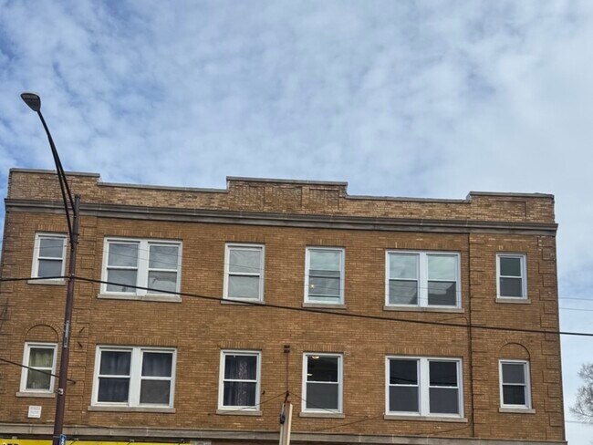 Primary Photo - 7645 S Cottage Grove Ave